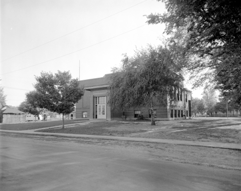 James Whitcomb Riley Grade School in Mt. Vernon, IN, 1950. Source: John Doane collection, MSS 022-0041.